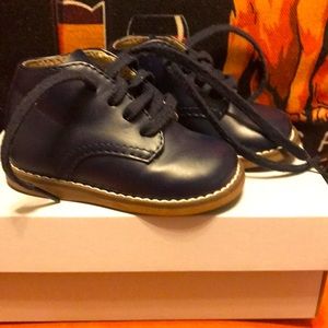 Baby shoes size 3 hard bottom walking shoes